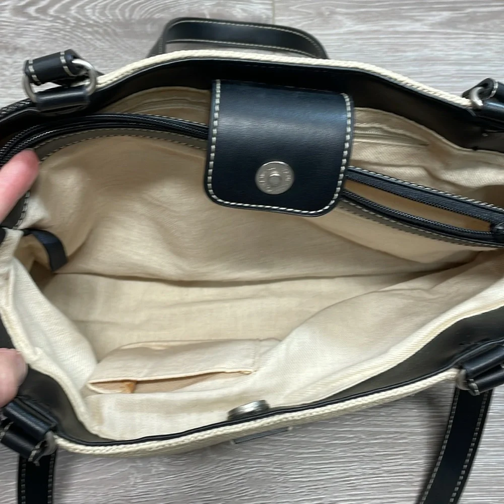 Relic Woven Handbag Vintage Black and Cream